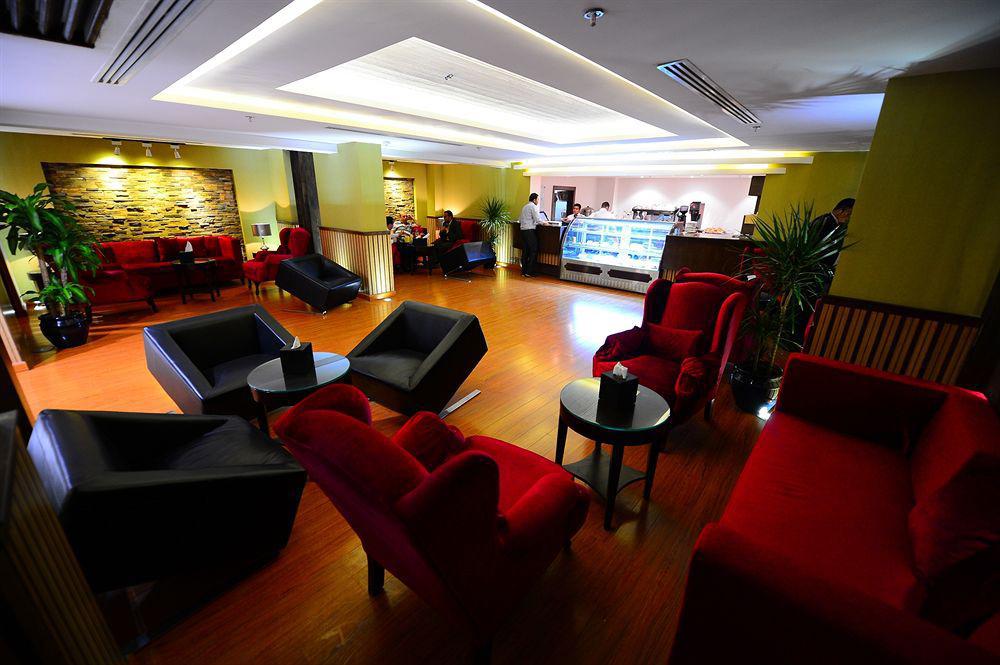 Obaer Hotel Riyadh Eksteriør billede