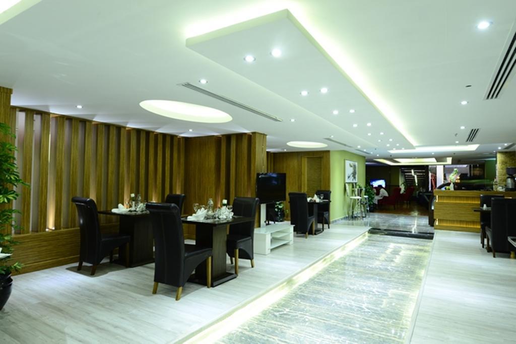 Obaer Hotel Riyadh Eksteriør billede