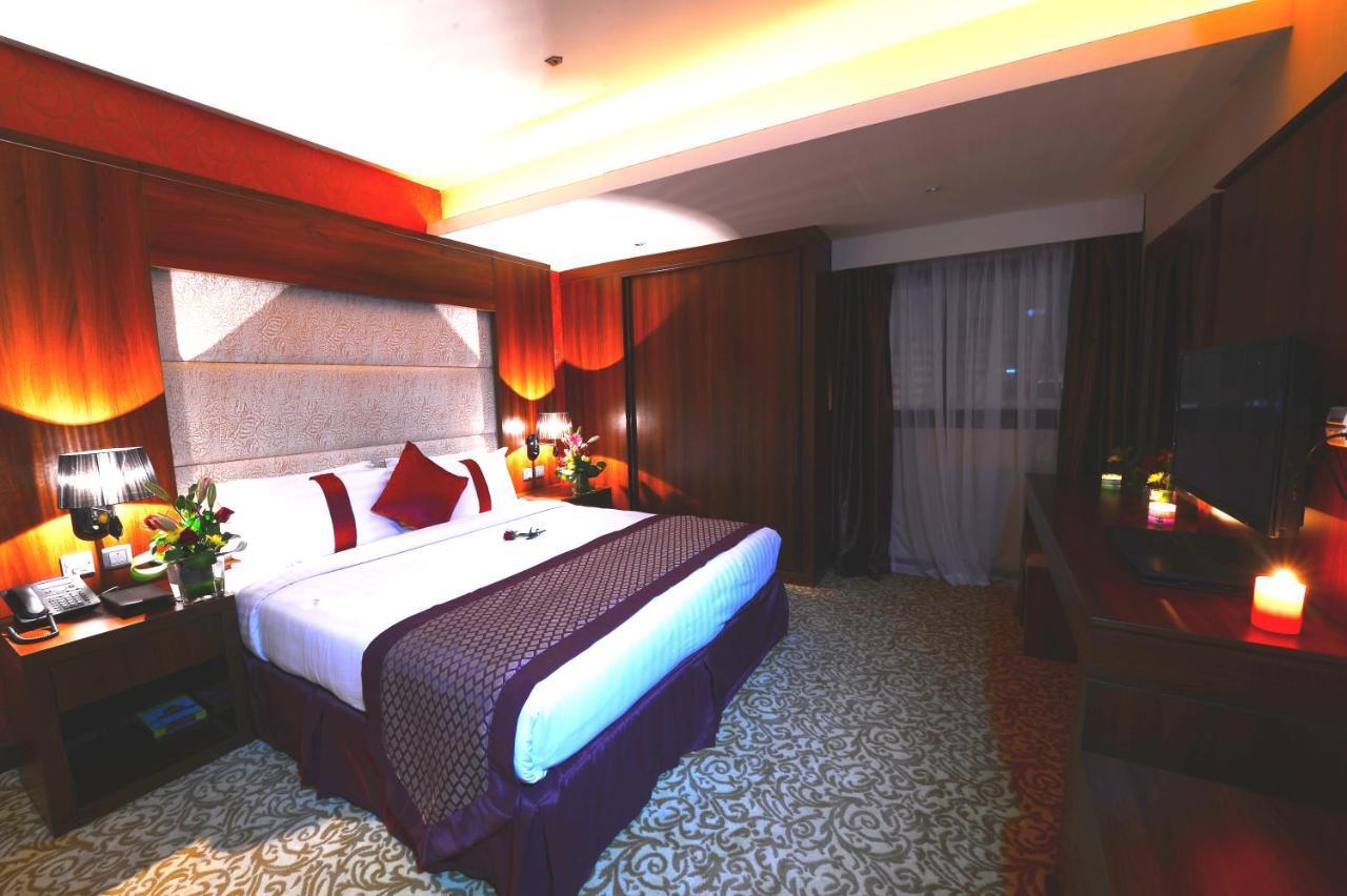 Obaer Hotel Riyadh Eksteriør billede