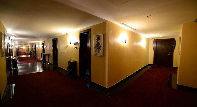 Obaer Hotel Riyadh Eksteriør billede